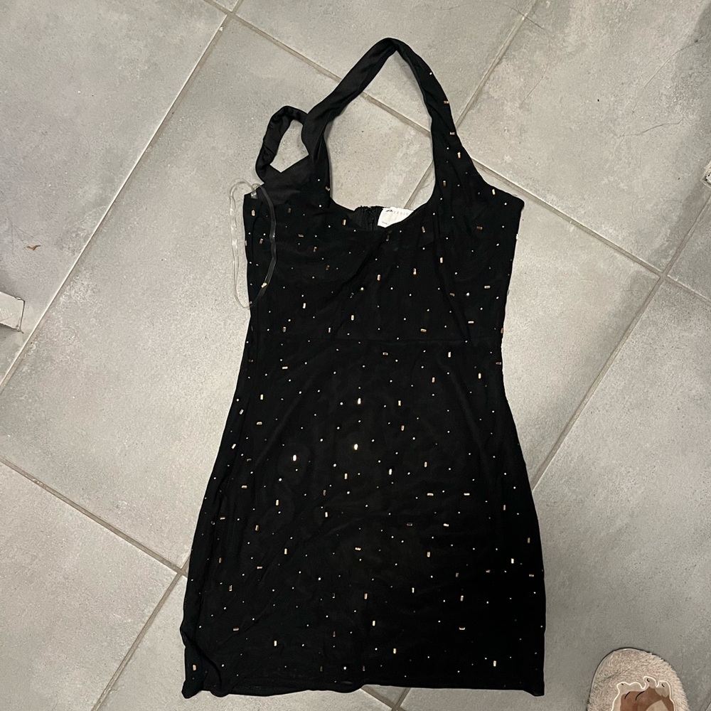 ASOS DESIGN scattered hotfix scoop halter mini dress in black - Picture 2 of 5